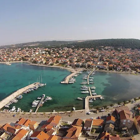 Gorgeous In With Wifi Apartment